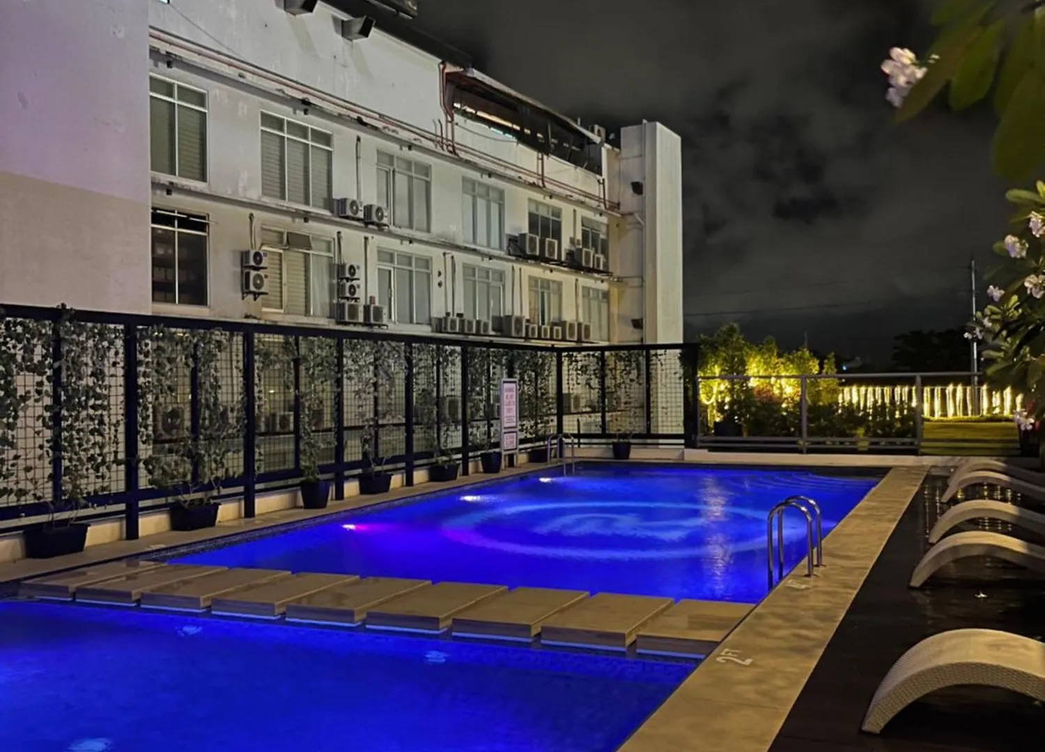 Casa Jimena At Ivory Residences Davao City الفلبين