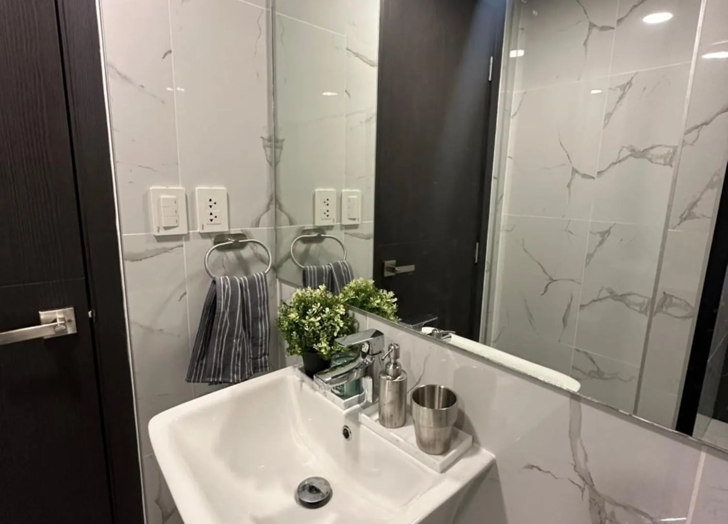 فندق Casa Jimena At Ivory Residences Davao City